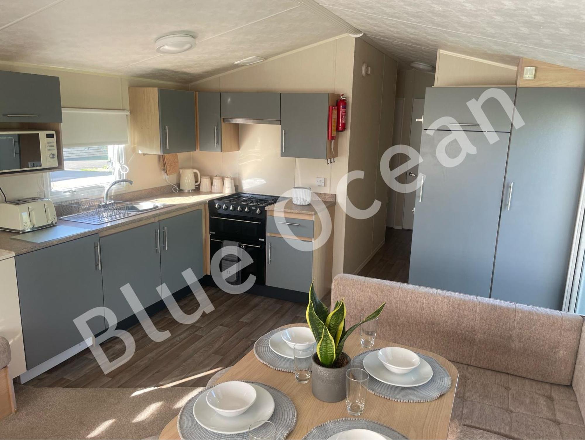 Blue Ocean Caravan * Morecambe