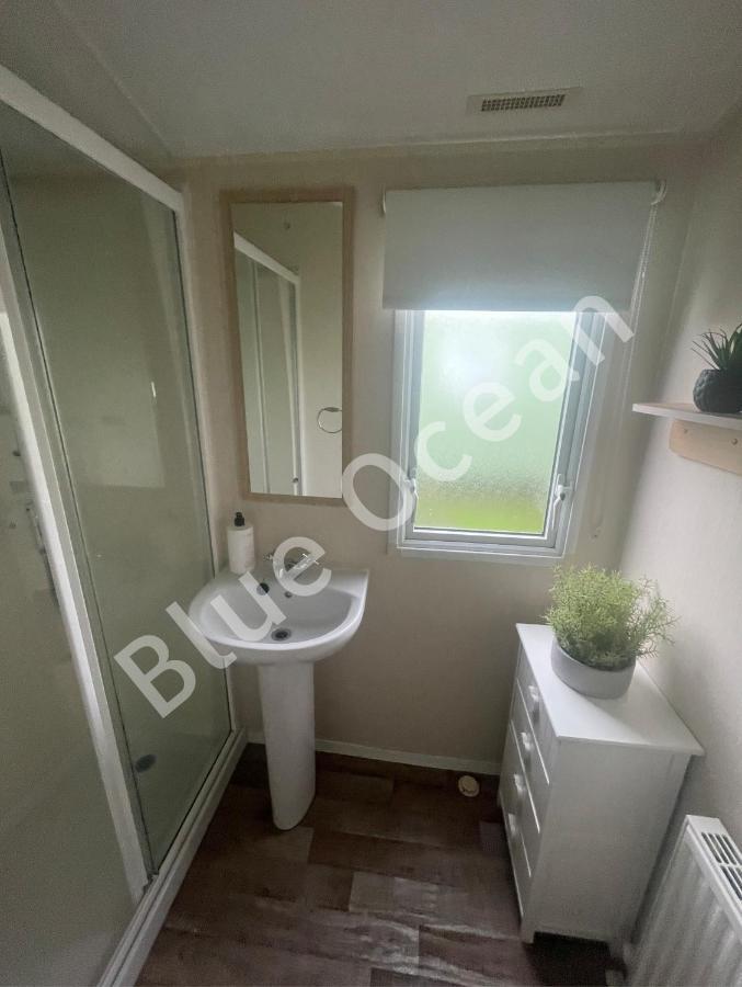 Blue Ocean Caravan Holiday home *